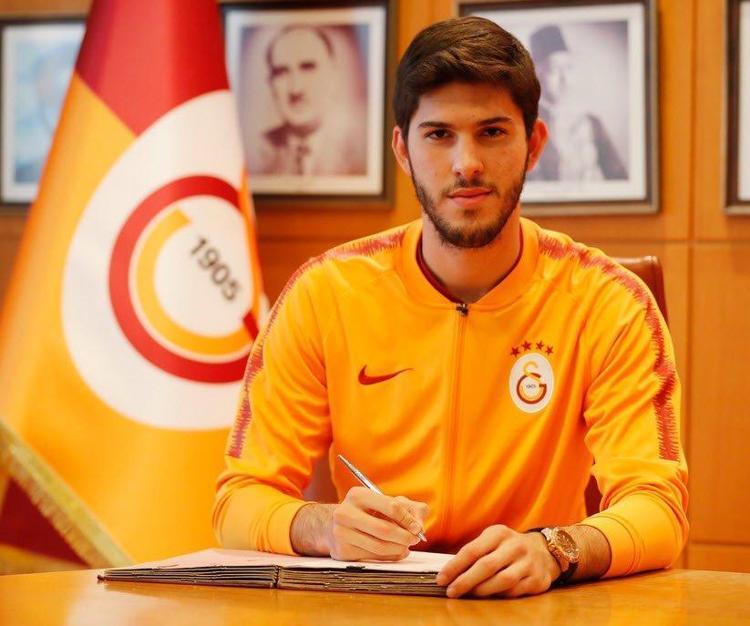1. Ligin en çok kurtarış yapan kalecisi bir Galatasaraylı İsmail Çipe...