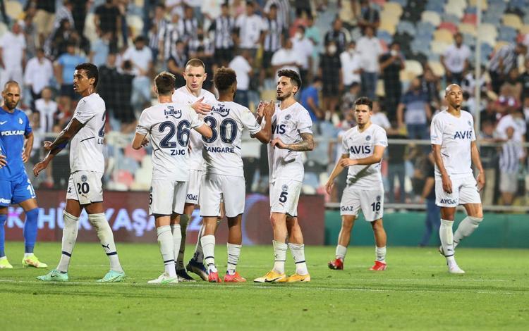 Fenerbahçede transfer sürprizi Onlar da gidiyor