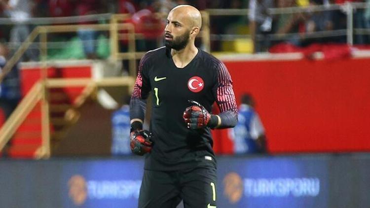 Fenerbahçe kaleyi Sinan Bolat ile güçlendirecek