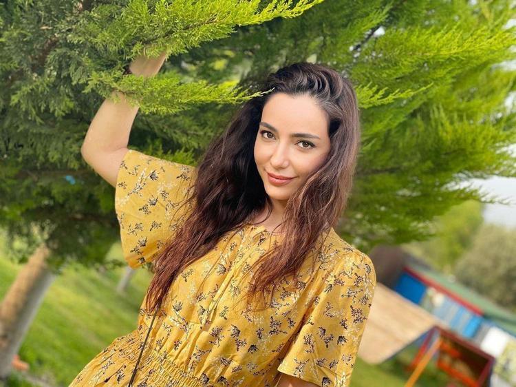 Öykü Gürmana sürpriz evlilik teklifi