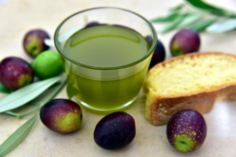 ZEYTİNYAĞI NASIL MUHAFAZA EDİLİR