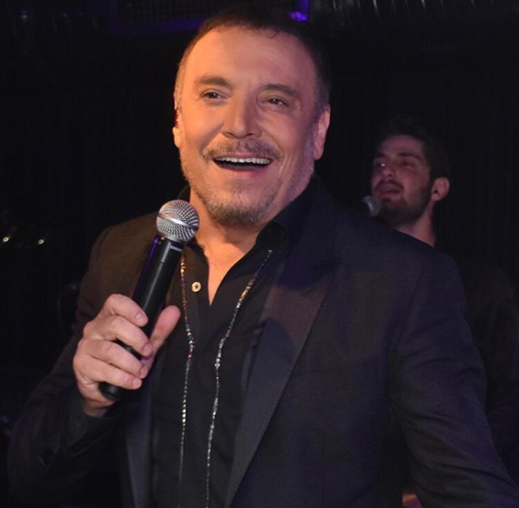 Cenk Erenden Okan Bayülgene çok sert tepki: Dayak yememek için kendini müdüriyete kilitledi