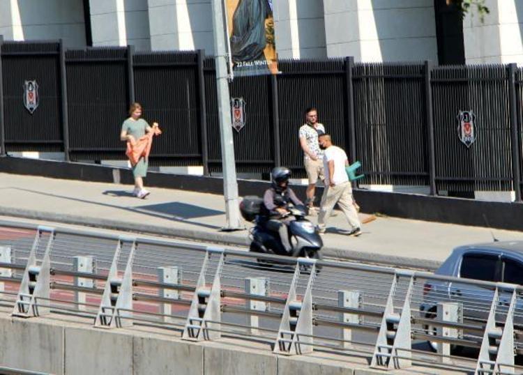 İstanbul’da turistlere fırçalı tuzak O anlar kamerada…