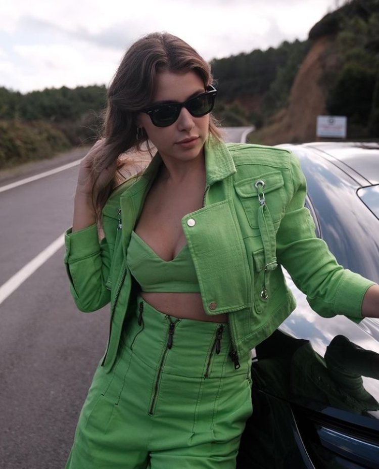 Gamze Erçelin 2 milyon 250 bin TLlik lüks otomobili