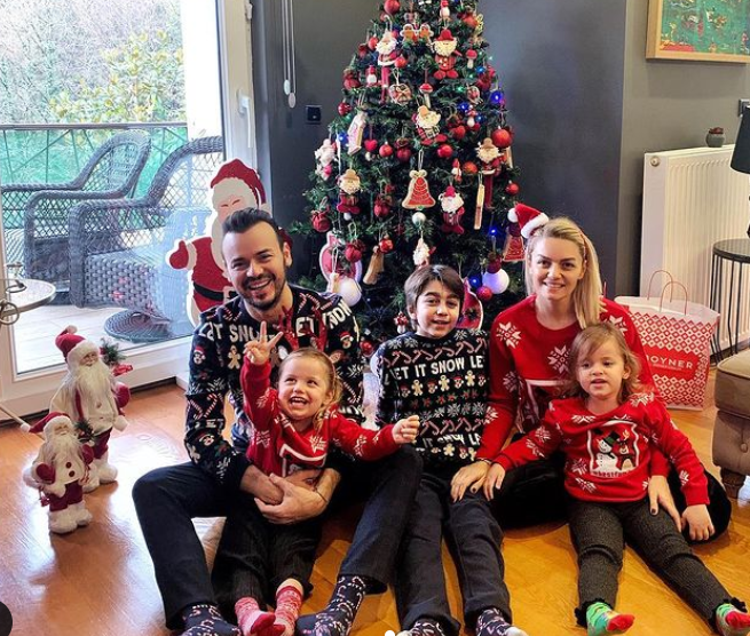 Gülşah Saraçoğlu ile Deha Bilimlier’in yasak aşk yaşadığı iddia edilmişi... Aslı Bilimlier gözyaşlarına hakim olamadı