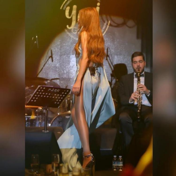Seren Serengil dillere düştü