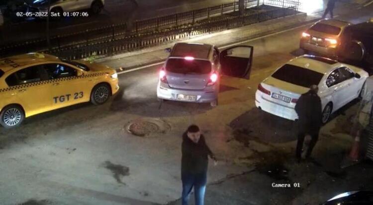Teomanın gittiği mekan kurşunlandı: Teomandan açıklama geldi