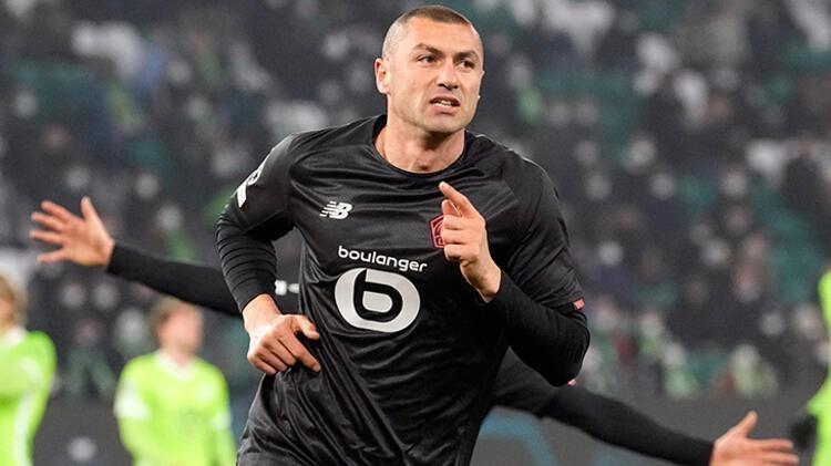 Burak Yılmazın ismi Süper Lig devleri ile anılıyor Babası tartışmalara son noktayı koydu...