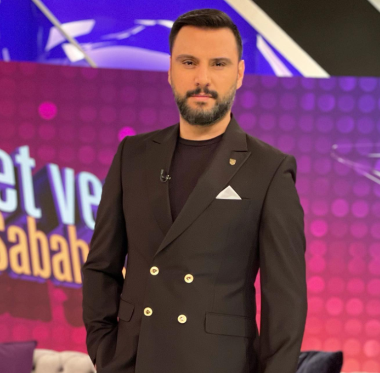 Alişan, şimdi de 2 kadın arasında kaldı