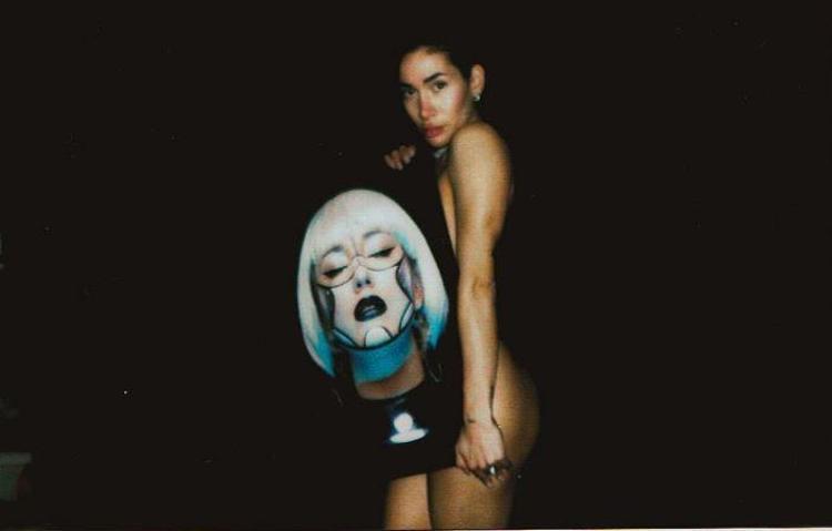 Survivor Bernanın son pozları Instagramı salladı