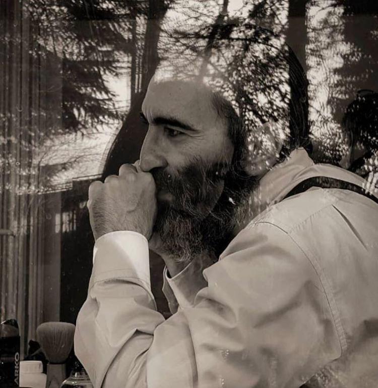 Fırat Tanış, kız arkadaşıyla görüntülendi