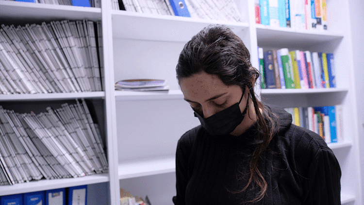 YALVAR YAKAR ELLERİNDEN KAÇTIM