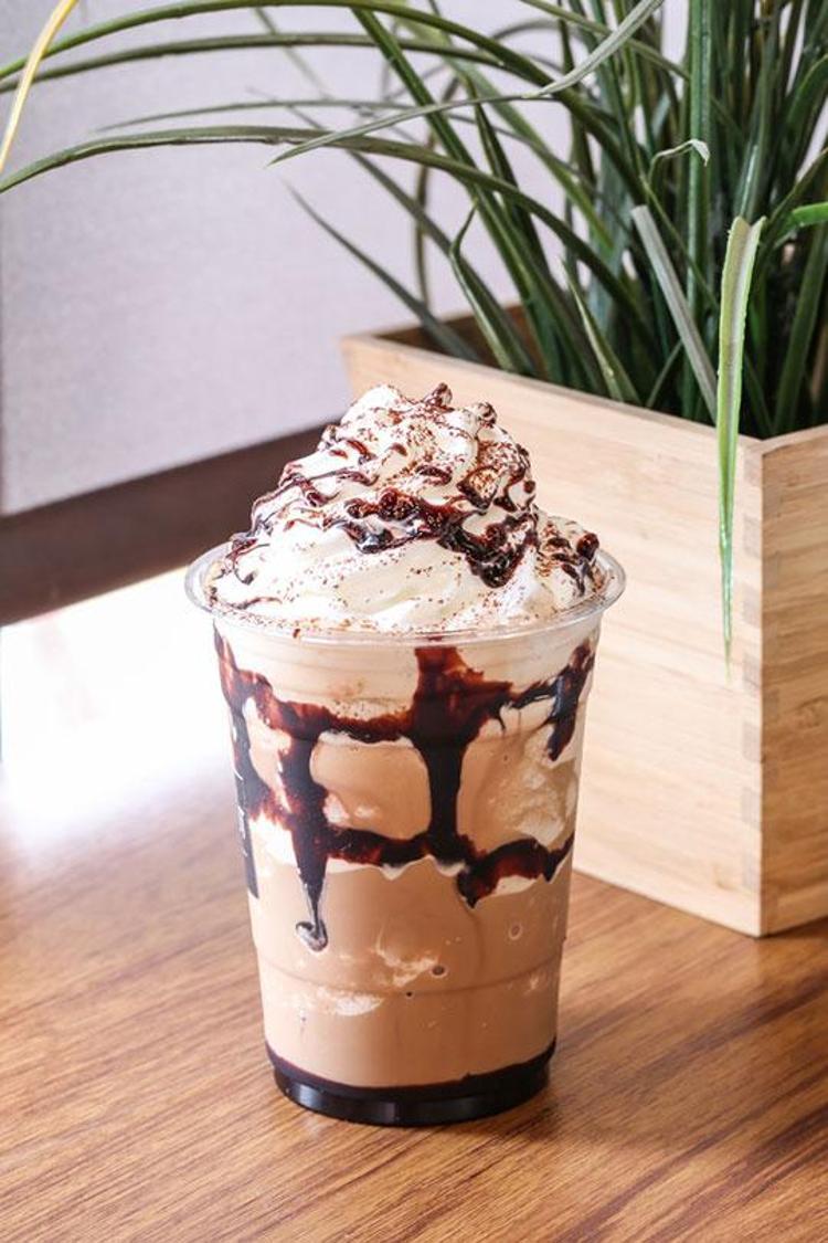 Macchiato ve latte:
