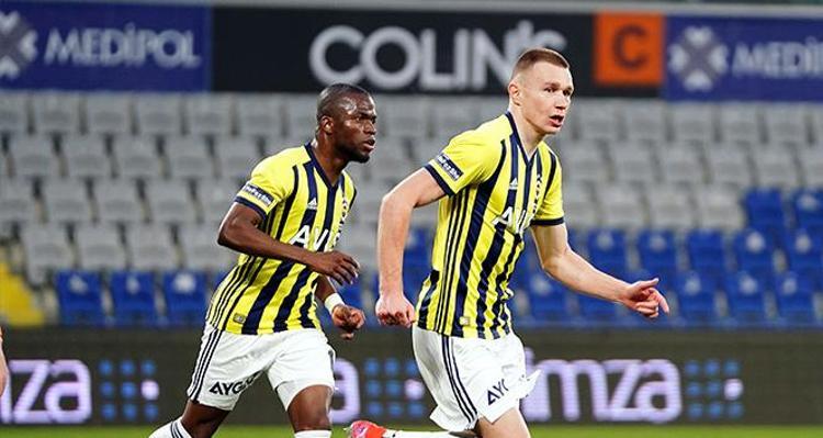 Fenerbahçede iki flaş ayrılık Servet değerinde teklif