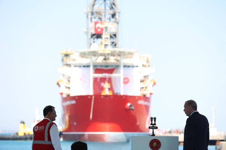 Dünya Abdülhamid Han gündemden düşmüyor: ABD basınından Osmanlı vurgusu