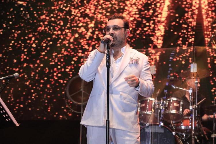 Yaşar Kuruçeşmede fırtına gibi esti