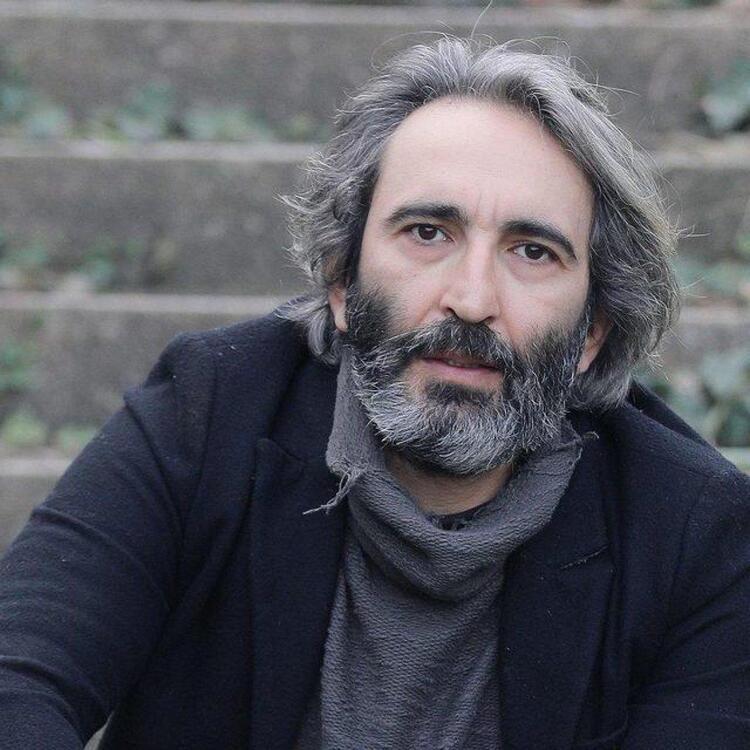 Fırat Tanış ‘İyilik Genimizde Var’ projesi için sahneye çıktı