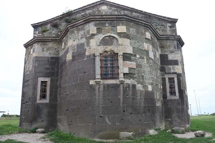 Yason Burnu Yarımadasında restorasyonu biten kilise ziyarete açıldı