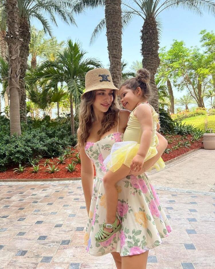 Hande Erçelin kanser tedavisi gören yeğeni Maviden duygulandıran video