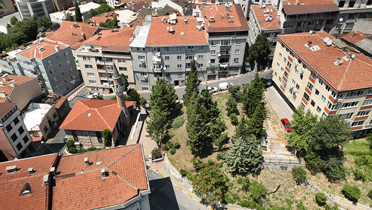 İlk bakışta fark etmek çok zor İstanbul’un bilinmeyen toplu cellat mezarlığı
