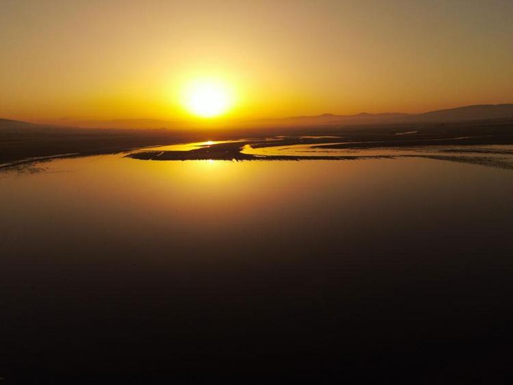 Güneşin doğuşu görsel şölen sundu