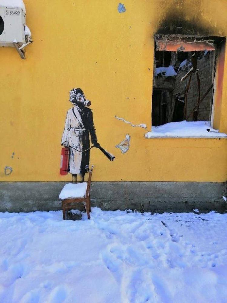 Banksy eserleri hedefte Duvarı söküp götürdüler