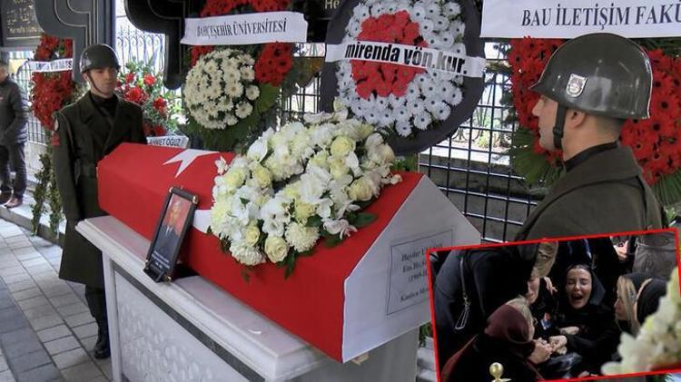 Özge Ulusoyun babası son yolculuğuna uğurlandı