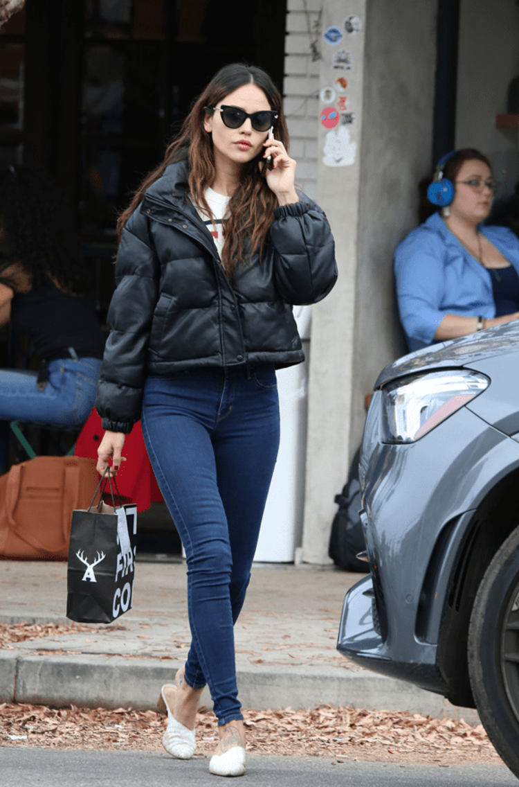 Meksikalı yıldız Eiza Gonzalez film çekimi için Türkiyeye gelecek