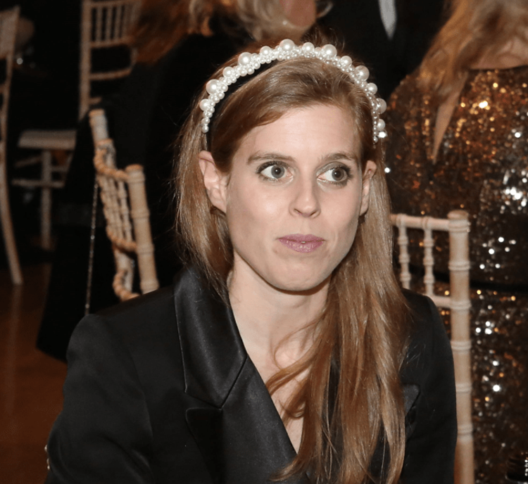 Prenses Beatrice üvey oğlu ile gösteriş yapıyor iddiası! Magazin