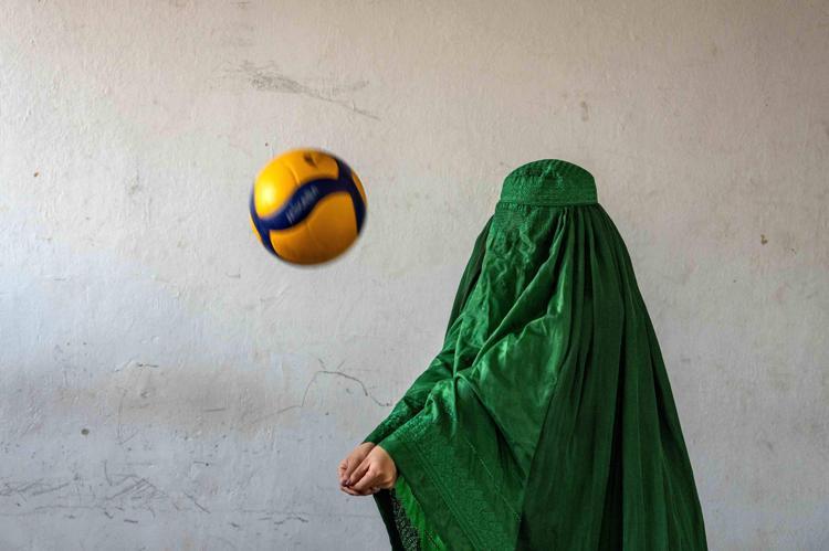 Afgan kadın sporcuların Taliban çilesi