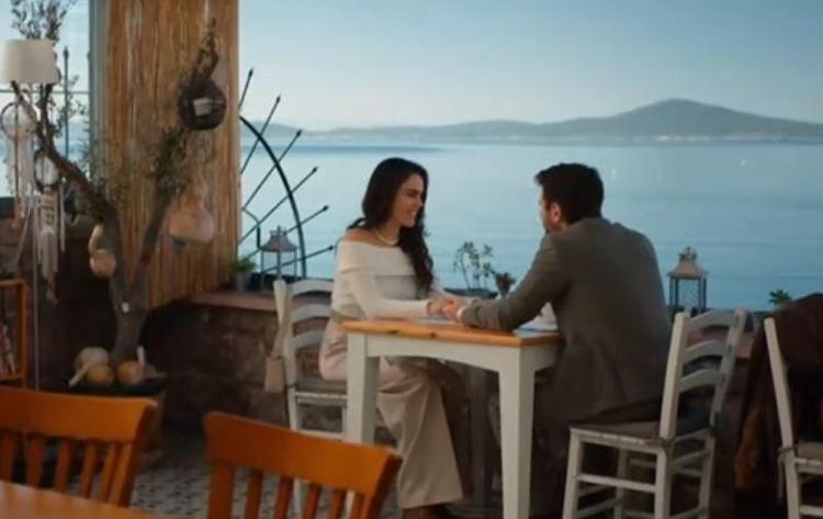 Somer ve Türkanın bebek sevinci