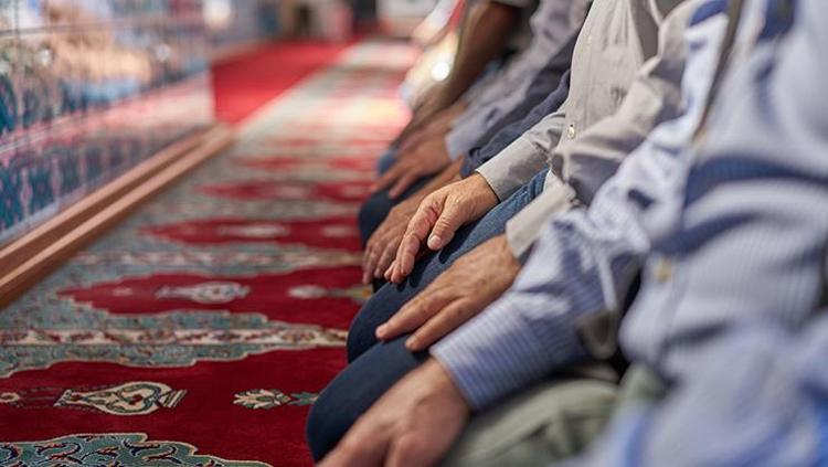 CUMA NAMAZI KAÇ REKAT