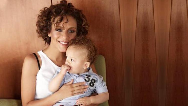 Defne Joy Fosterın oğlu Can artık 13 yaşında