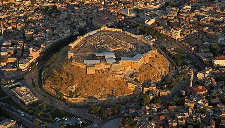 Gaziantep Kalesi yıkıldı mı Gaziantep Kalesi kaç yıllık kim tarafından, ne zaman yapıldı