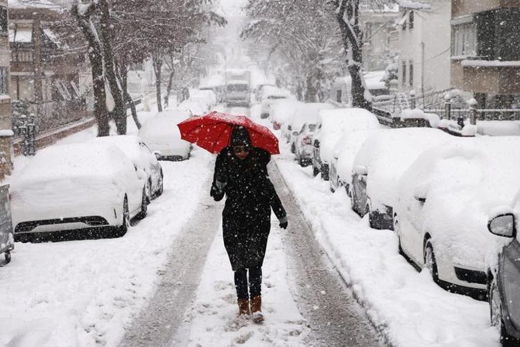 KUVVETLİ VE YOĞUN KAR YAĞIŞI UYARILARI