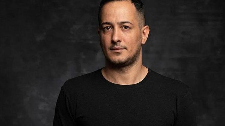 Sarp Apak afet bölgesinde çalışan herkese teşekkür etti