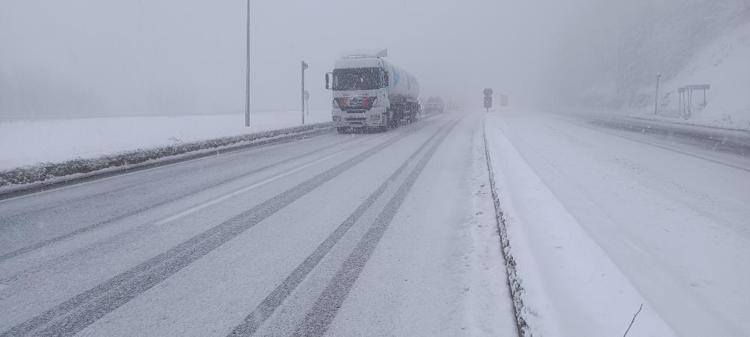 Yoğun kar yağışı geliyor Meteorolojiden 9 kente sarı kodlu uyarı