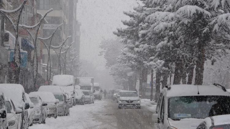 Yoğun kar yağışı geliyor Meteorolojiden 9 kente sarı kodlu uyarı