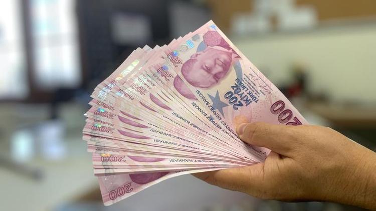 EMEKLİ BAYRAM İKRAMİYESİ DE YÜKSELTİLDİ