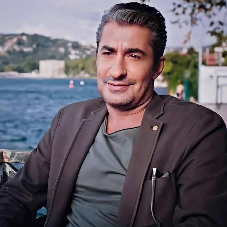 Erkan Petekkaya: O demir dolabın kapanma sesini hiç unutmam