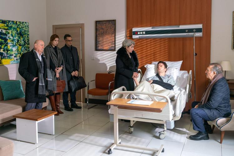 CAMDAKİ KIZ 72. BÖLÜMDE NELER OLDU