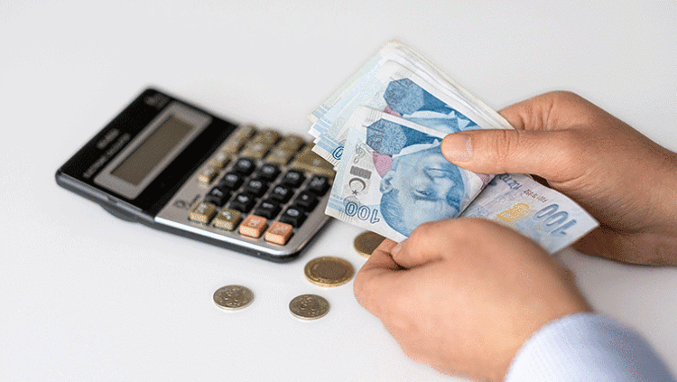 1 liralık borç için tüm mala haciz kalktı