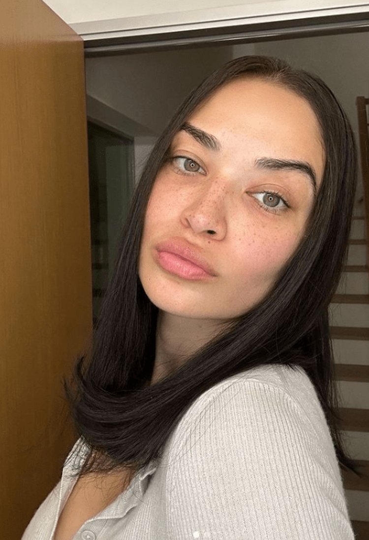 Shanina Shaik eski formuna kavuştu