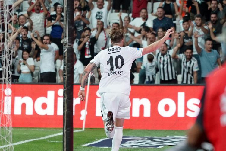 Weghorst Süper Lige mi dönüyor Yetersiz antrenman polemiği sonrası sürpriz
