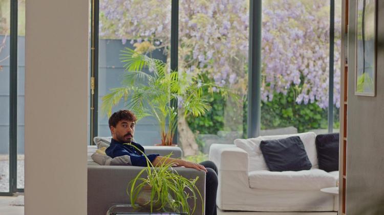 Kraliçe 9. bölüm Kanal D tek parça full part izle