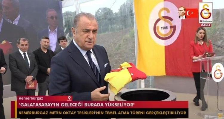 FATİH TERİM: BU FORMA ADANMIŞ HAYATLARIN UMUDUDUR