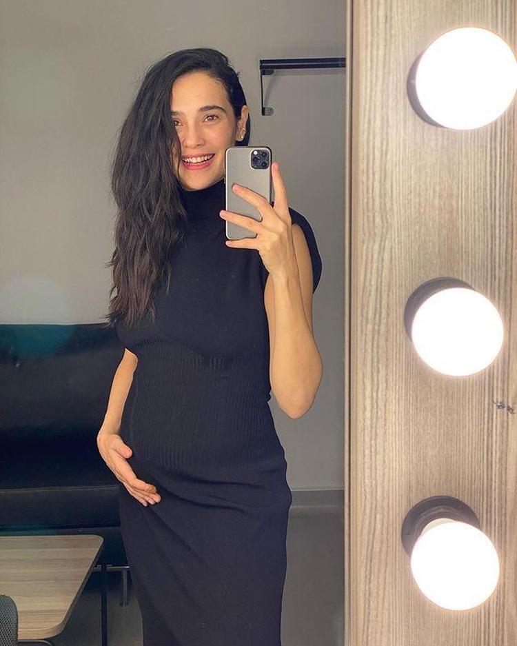 Funda Eryiğit anne oldu