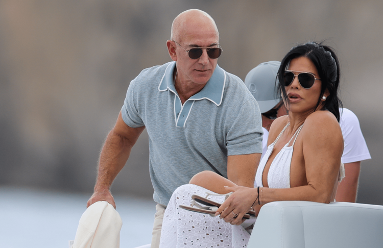 Jeff Bezos, Lauren Sanchez Ile 175 Milyon Dolarlık Aşk Yuvalarını ...