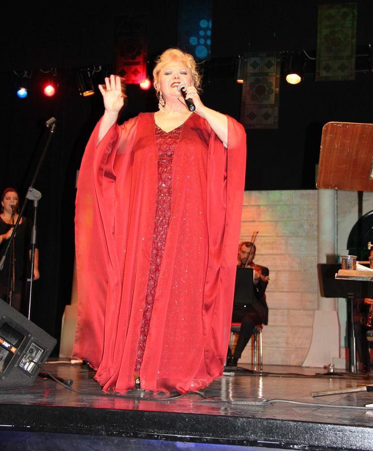 NEŞE KARABÖCEK