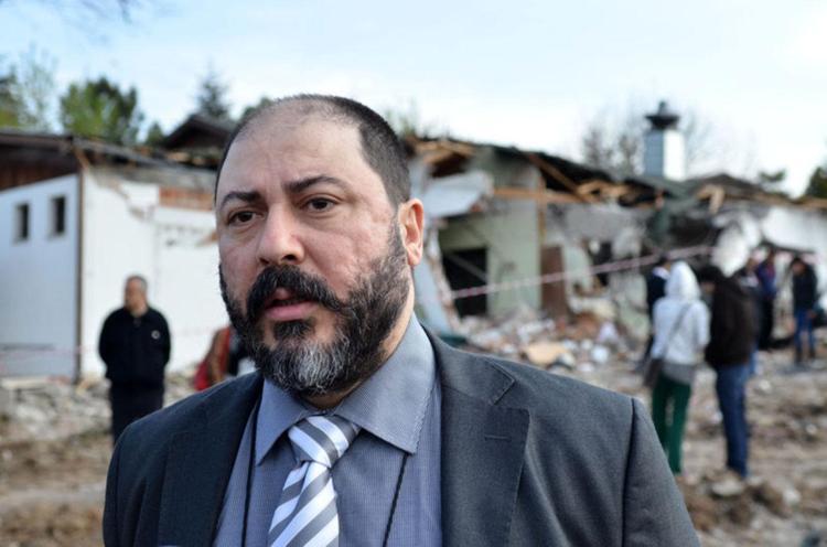 Yoğun bakımda olan oyuncu Şekip Taşpınarın eşinden duygulandıran paylaşım